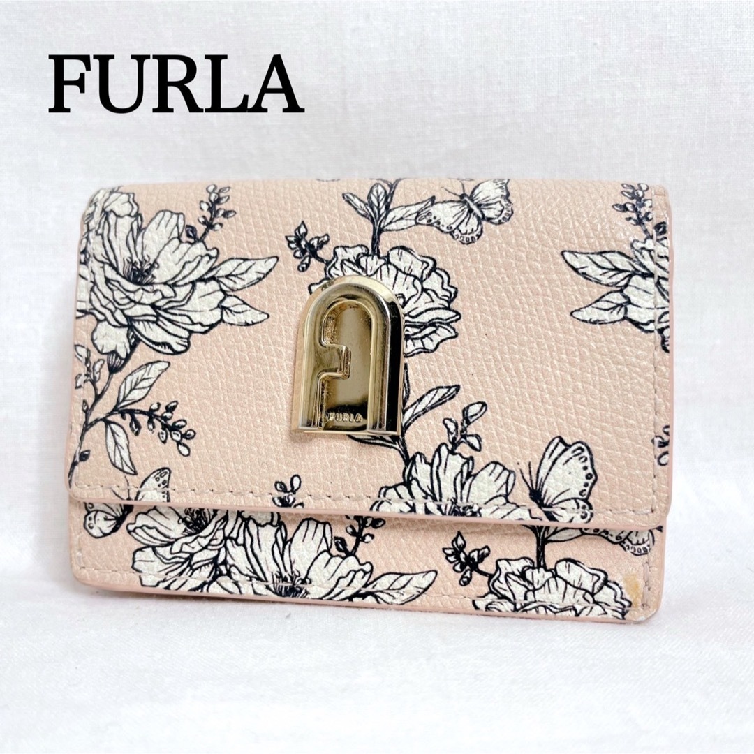 FURLA フルラ トライフォールドウォレット 三つ折財布 アーチロゴ 花柄 | フリマアプリ ラクマ