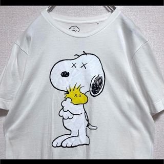 ユニクロ(UNIQLO)のUNIQLO KAWS×PEANUTS Tシャツ 半袖 ホワイト スヌーピー(Tシャツ/カットソー(半袖/袖なし))