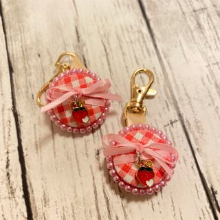 ハンドメイド☆くるみボタンチャーム(バッグチャーム)