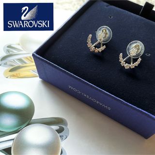 SWAROVSKI - 【スワロフスキー】SWAROVSKI ピアス