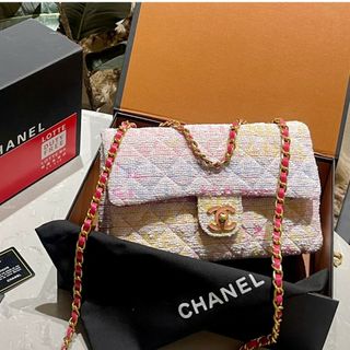 シャネル(CHANEL)のシャネルのハンドバッグノベルティブラック(ロングワンピース/マキシワンピース)