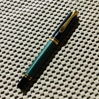 Pelikan - ペリカン M300 万年筆　Fニブ