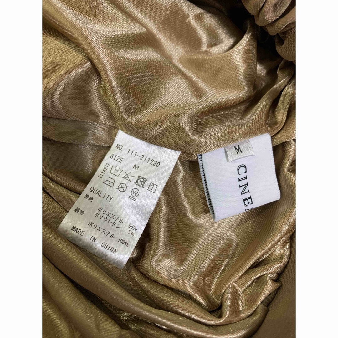 シネマティック　ヴァージニースカートパンツ　Mサイズ　ベージュ レディースのパンツ(キュロット)の商品写真