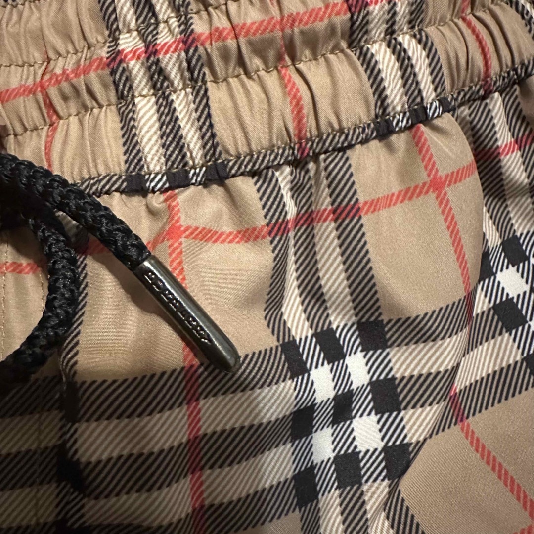 BURBERRY(バーバリー)の新品未使用　2024新作　Burberry スイムウェア　S メンズの水着/浴衣(水着)の商品写真