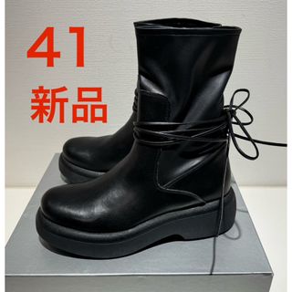 マルタンマルジェラ(Maison Martin Margiela)の新品❗️DIVINE FOLLIE 厚底ブーツ ブラック(ブーツ)