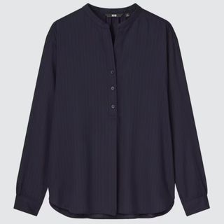 ユニクロ(UNIQLO)の【新品】UNIQLO レーヨンストライプリラックスブラウス (ネイビー XS)(シャツ/ブラウス(長袖/七分))