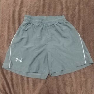 UNDER ARMOUR heatgear ハーフパンツ  シャカシャカパンツS