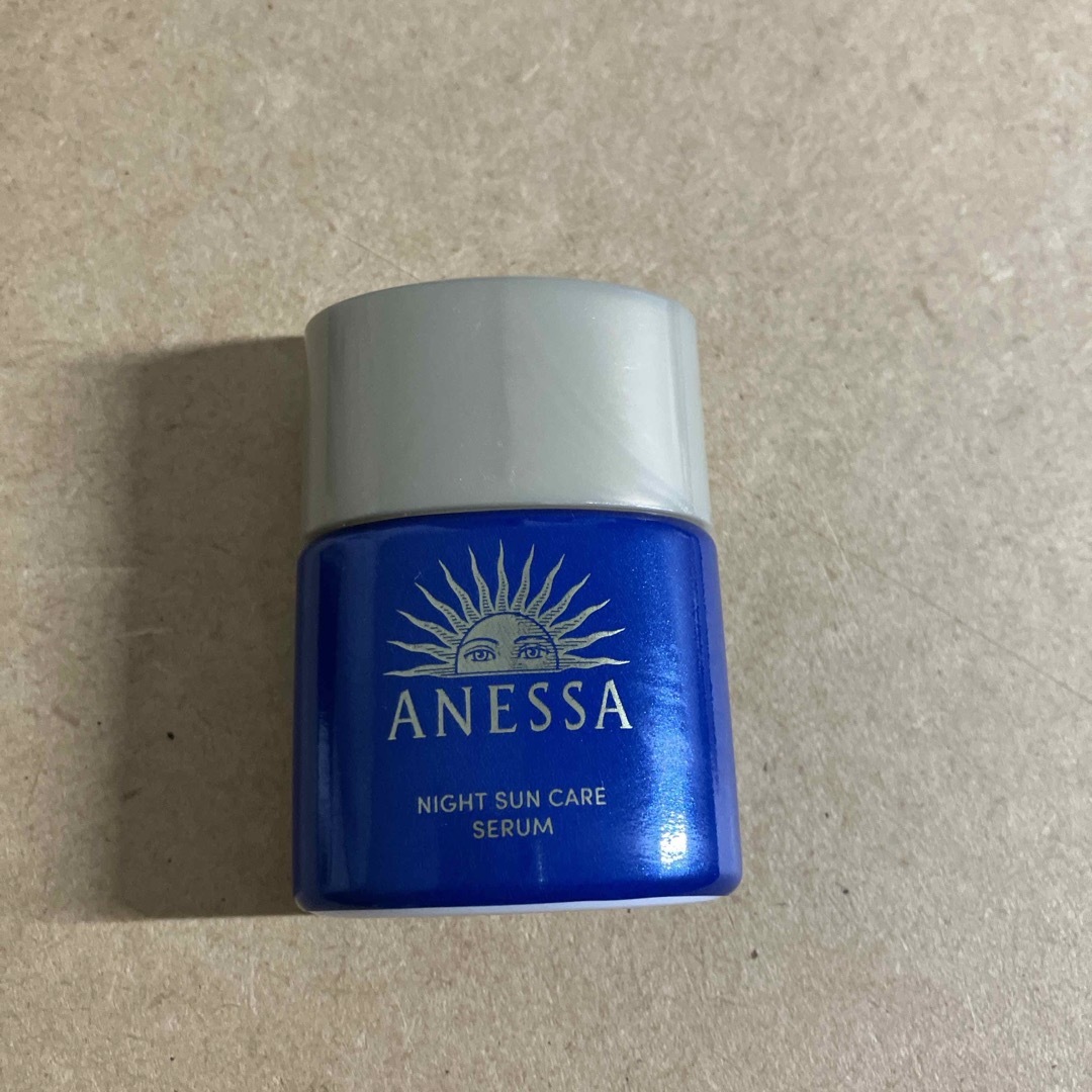 ANESSA(アネッサ)のアネッサ　スキンセラム　12ml コスメ/美容のスキンケア/基礎化粧品(美容液)の商品写真