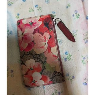 GUCCI(名刺入れ/定期入れ ・ ブルー・ネイビー/青色系)の GUCCI(名刺入れ/定期入れ ・ ブルー・ネイビー/青色系)の