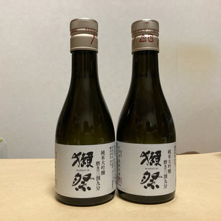 【新品】獺祭 純米大吟醸 磨き三割九分 180ml × 2本(日本酒)
