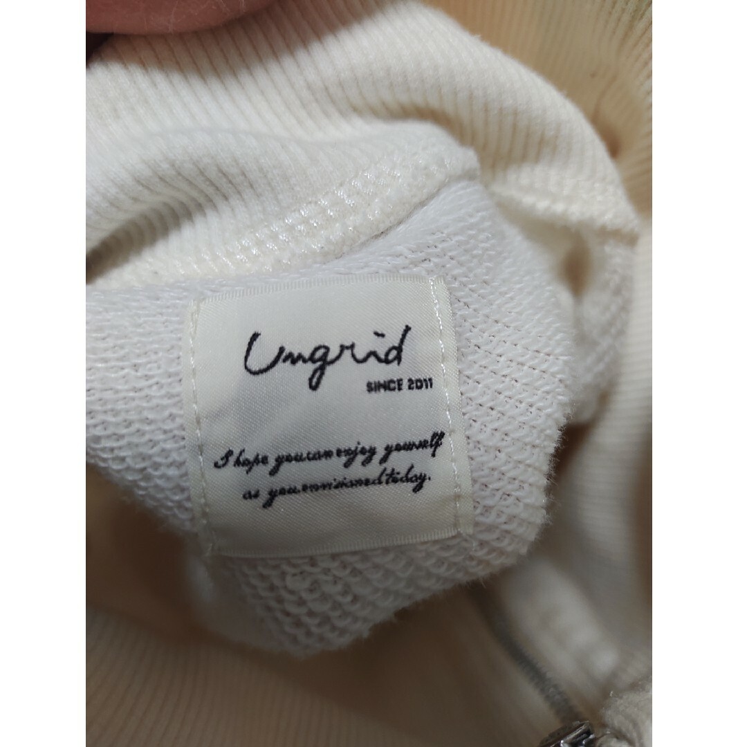 Ungrid(アングリッド)のTurnsole様専用　リブパンツ＆オフホワイトハーフジップスウェット レディースのトップス(トレーナー/スウェット)の商品写真