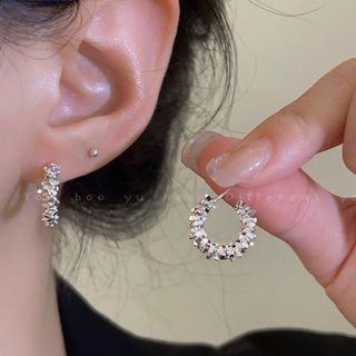 【お洒落】レディース ピアス アクセサリー シルバー C型 シンプル きれいめ(ピアス)