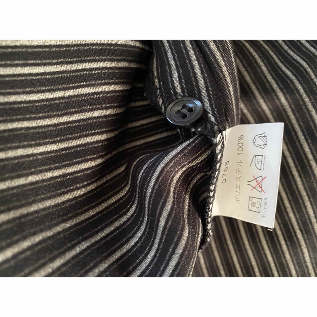 美品　ブラウス　シャツ　Lサイズ　トップス　ブラック　オフィス　ストライプ レディースのトップス(シャツ/ブラウス(長袖/七分))の商品写真