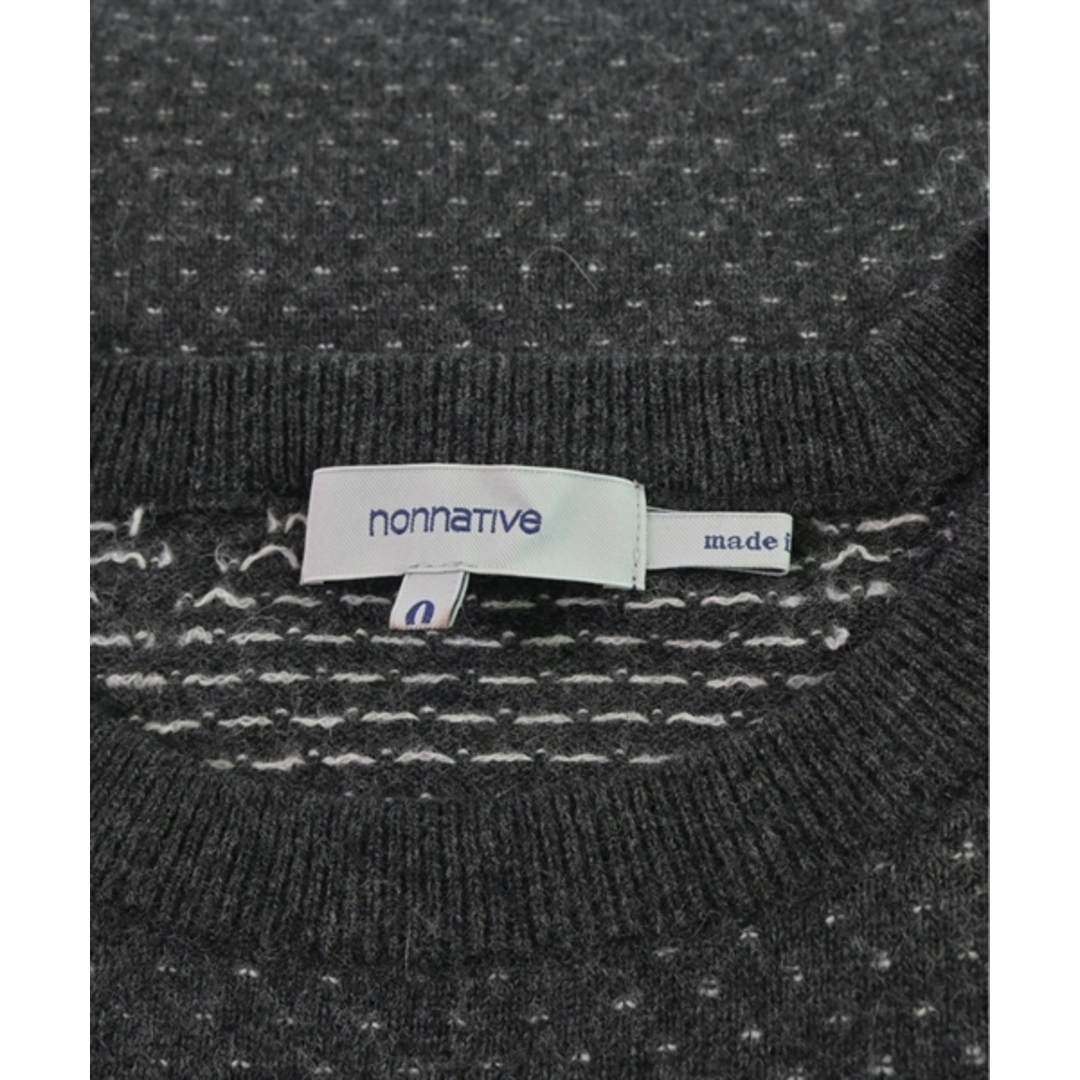 nonnative(ノンネイティブ)のnonnative ニット・セーター 0(XS位) グレーx白(総柄) 【古着】【中古】 メンズのトップス(ニット/セーター)の商品写真