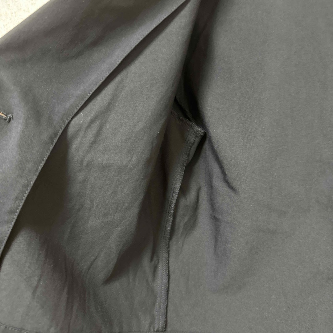 GU(ジーユー)のGU ジャケット 半袖 黒 レディースのレディース その他(その他)の商品写真