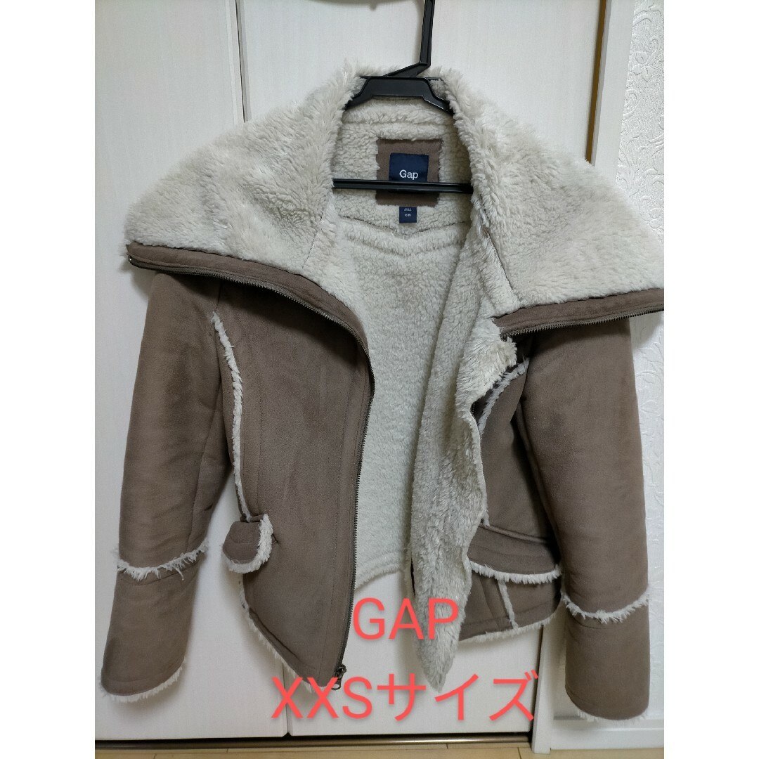 GAP(ギャップ)のGAP ショートコート レディースのジャケット/アウター(モッズコート)の商品写真