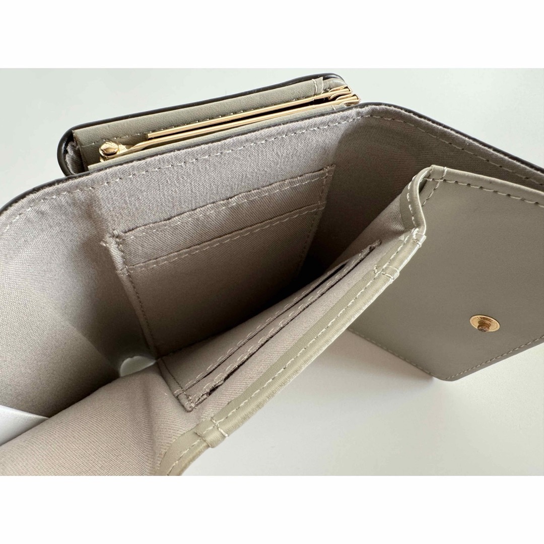 しまむら(シマムラ)のミニお財布 グレー レディースのファッション小物(財布)の商品写真