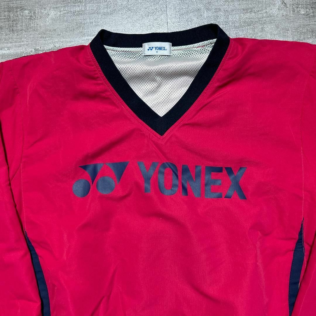 YONEX(ヨネックス)の美品 YONEX ヨネックス プルオーバージャケット ビッグロゴ ピンクブルゾン スポーツ/アウトドアのスポーツ/アウトドア その他(バドミントン)の商品写真