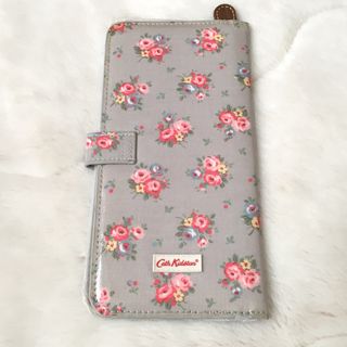 キャスキッドソン(Cath Kidston)のトラベルウォレット 花柄 キャスキッドソン(その他)