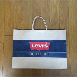 Levi's - 【訳あり】 ﾘｰﾊﾞｲｽ ｱｳﾄﾚｯﾄ ｽﾄｱｰ 紙袋　1枚