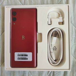 新品　未使用品　Rakuten Hand 5G Red P780 楽天モバイル(スマートフォン本体)