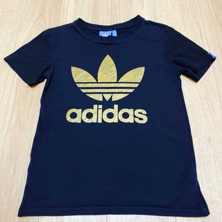 アディダス(adidas)のadidas 半袖　tシャツ　黒金　トレフォイル　金色ロゴ　値下げ不可(Tシャツ(半袖/袖なし))