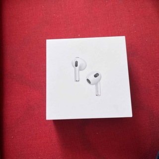 アップル(Apple)のアップル AirPods 第3世代 MME73J/A(ヘッドフォン/イヤフォン)