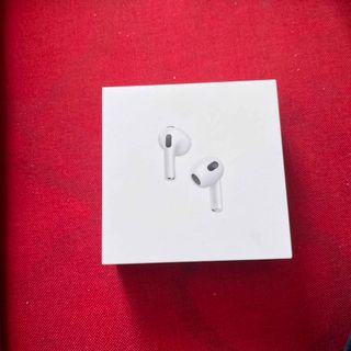 アップル(Apple)のアップル AirPods 第3世代 MME73J/A(ヘッドフォン/イヤフォン)