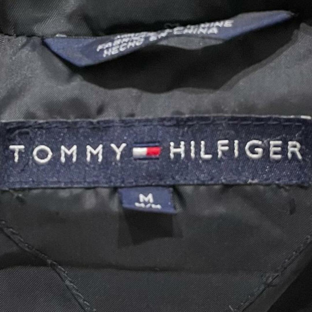 TOMMY HILFIGER(トミーヒルフィガー)のTOMMY HILFIGER(トミーヒルフィガー) ブルゾン サイズM メンズ - 黒 長袖/中綿/冬 メンズのジャケット/アウター(ブルゾン)の商品写真