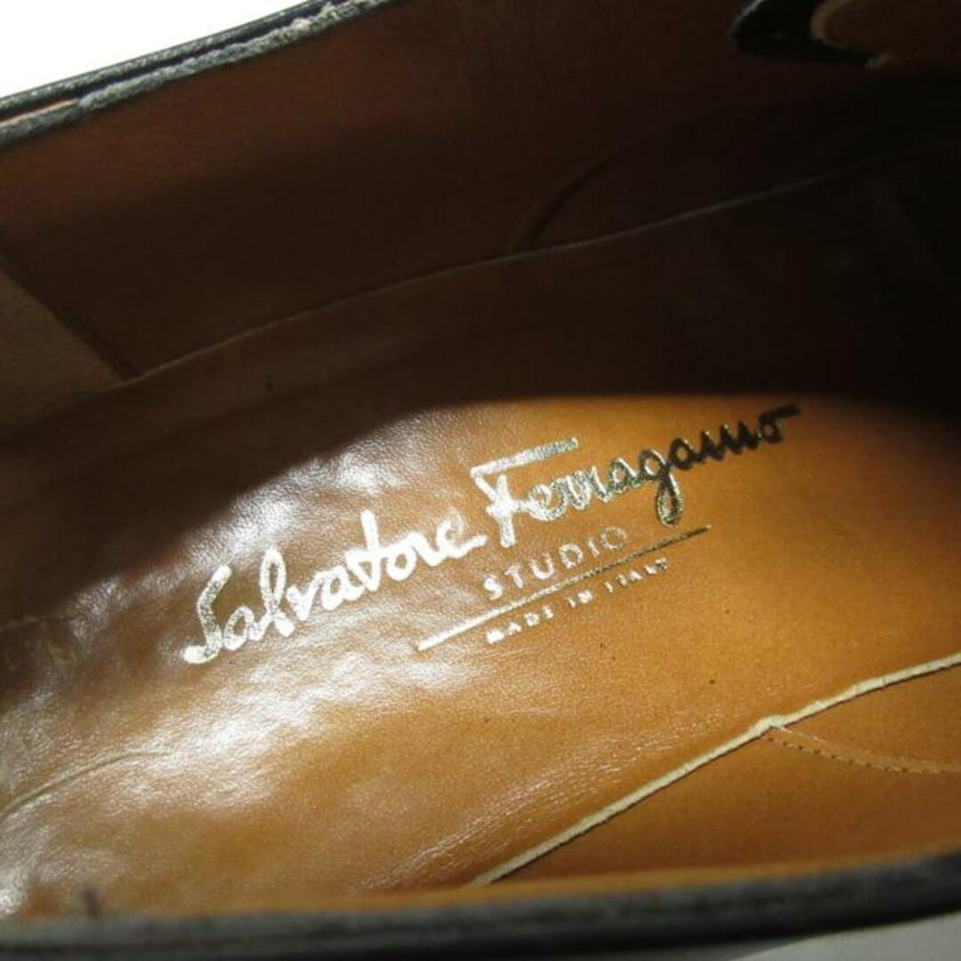 Salvatore Ferragamo(サルヴァトーレフェラガモ)のSalvatoreFerragamo(サルバトーレフェラガモ) シューズ 9 EE メンズ - 黒 ウイングチップ レザー メンズの靴/シューズ(その他)の商品写真
