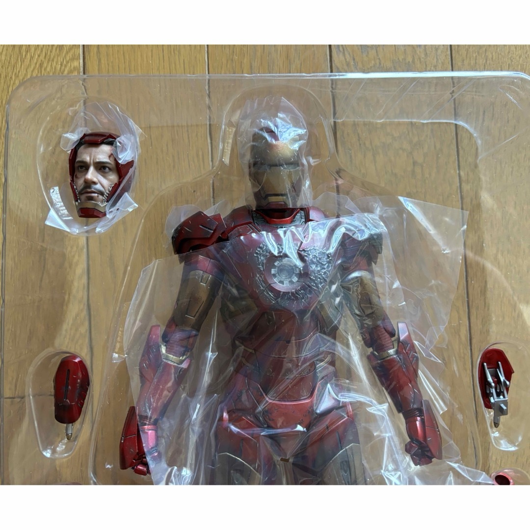中古フィギュア アイアンマン マーク7 バトルダメージ版 煩く 中古フィギュア アイアンマン マーク7 バトルダメージ版 煩く