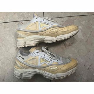 アディダス(adidas)のRAFSIMONS OZWEEGO スニーカー(スニーカー)