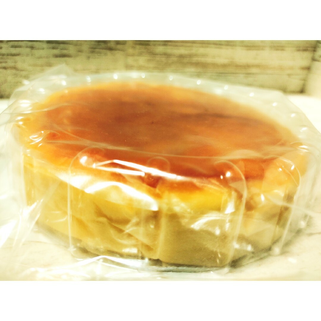 アウトレット　大阪前田製菓　クリーミーチーズケーキ　ノーマルチーズケーキ 食品/飲料/酒の食品(菓子/デザート)の商品写真