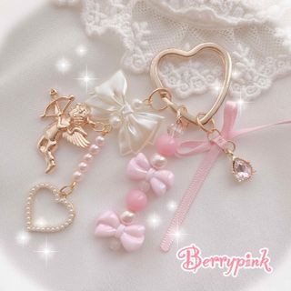 Berrypink♡天使のビーズキーホルダー♡チャーム♡ピンク(チャーム)