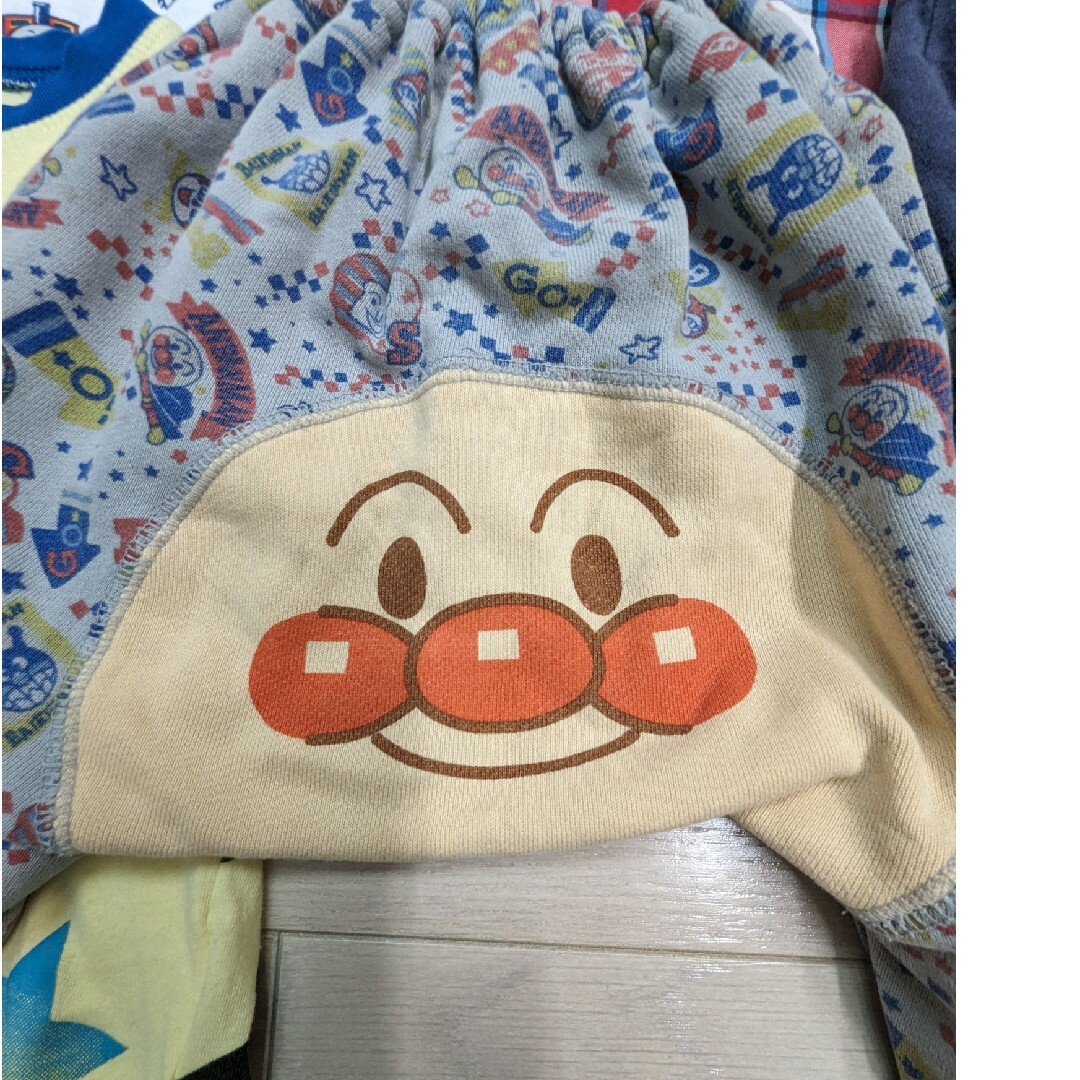 ANPANMAN KIDS COLLECTION(アンパンマンキッズコレクション)のベビー服　夏服　キッズ　アンパンマンパンツ　タンクトップ　まとめ売り　95サイズ キッズ/ベビー/マタニティのキッズ服男の子用(90cm~)(パンツ/スパッツ)の商品写真