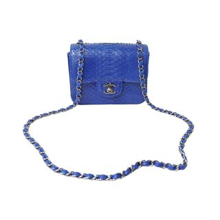 シャネル(CHANEL)の極美品 CHANEL シャネル ショルダーバッグ ミニマトラッセ パイソン 17cm ブルー系 シルバー金具 22番台 中古 62991(ハンドバッグ)