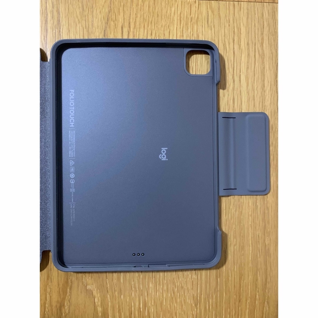 Logicool(ロジクール)のロジクール iPad Pro 11（4,3,2,1）Folio Touch＿Z スマホ/家電/カメラのPC/タブレット(PC周辺機器)の商品写真