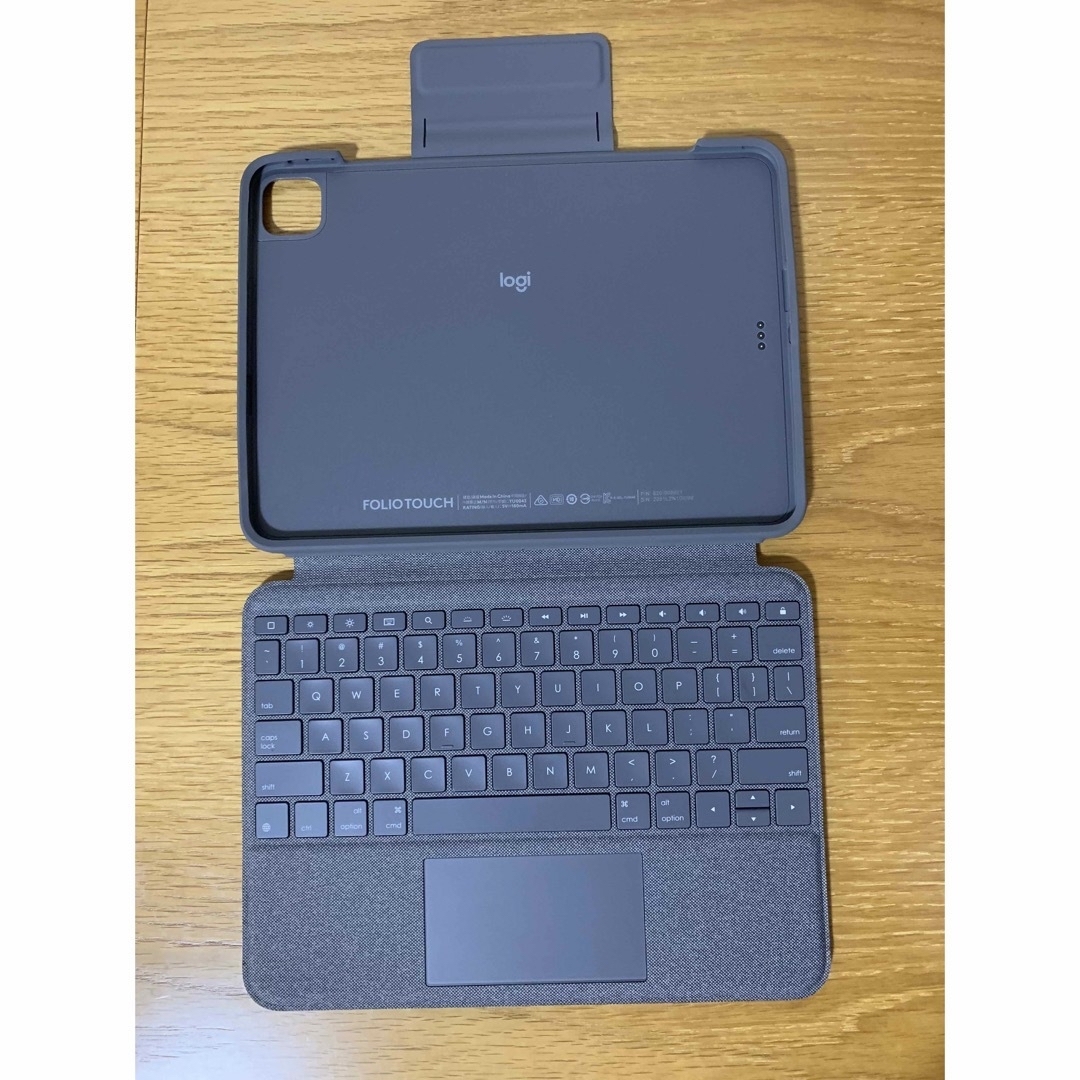 Logicool(ロジクール)のロジクール iPad Pro 11（4,3,2,1）Folio Touch＿Z スマホ/家電/カメラのPC/タブレット(PC周辺機器)の商品写真