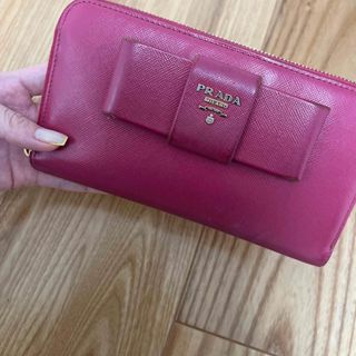 プラダ(PRADA)のPRADA リボン長財布(財布)