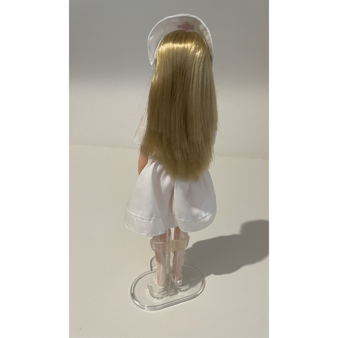 非売品】リカちゃん人形 本体 ナース メルスモン製薬の通販 by 非売品】リカちゃん人形 本体 ナース メルスモン製薬の通販 by