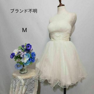 ブランド不明　極上美品　ドレス　パーティー　生成り色系　М(その他ドレス)