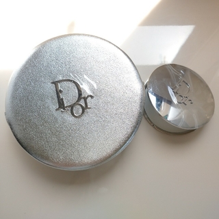 Christian Dior - ★セット購入★【新品未使用】Dior ノベルティ ポーチ＆ミラーセット