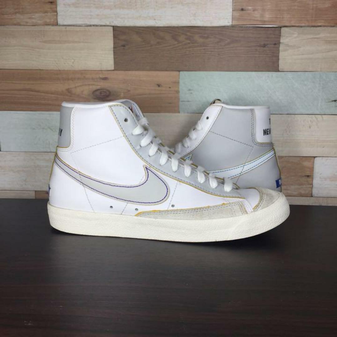 NIKE(ナイキ)のNIKE BLAZER MID '77 25.5cm メンズの靴/シューズ(スニーカー)の商品写真