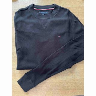 トミーヒルフィガー(TOMMY HILFIGER)のTOMMY HILFIGER 長袖　黒(Tシャツ/カットソー(七分/長袖))