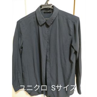 ユニクロ(UNIQLO)のユニクロ 長袖ブラウス ネイビー Sサイズ(シャツ/ブラウス(長袖/七分))