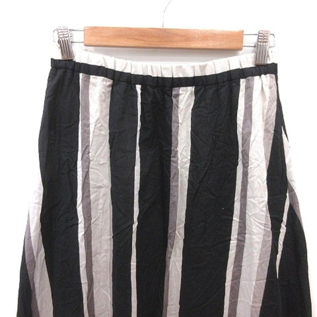 JEANASIS(ジーナシス)のジーナシス フレアスカート ロング ストライプ F 黒 ブラック ベージュ レディースのスカート(ロングスカート)の商品写真