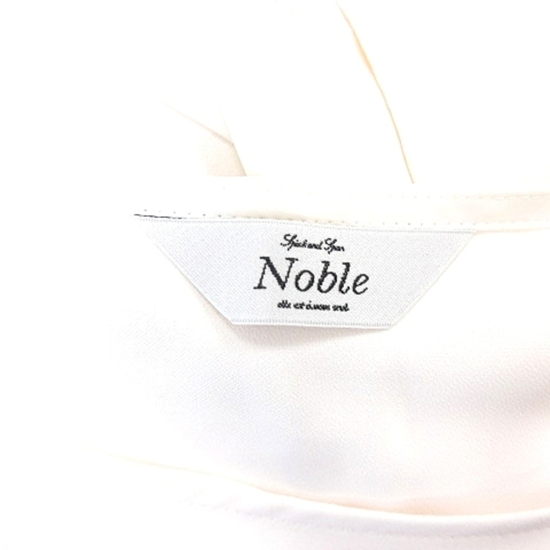 Spick and Span Noble(スピックアンドスパンノーブル)のスピック＆スパン ノーブル シャツ ブラウス ペプラム 七分袖 38 アイボリー レディースのトップス(その他)の商品写真