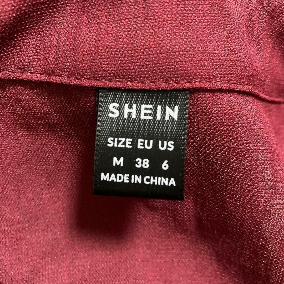 SHEIN(シーイン)の70【SHEIN】シーイン　新品同様　バーガンディ　半袖シャツ　M レディースのトップス(シャツ/ブラウス(半袖/袖なし))の商品写真