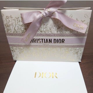 Dior 母の日 2024 ギフトボックス メッセージカード