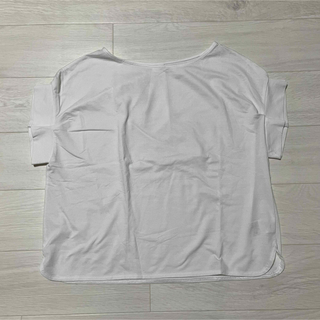 オペークドットクリップ(OPAQUE.CLIP)のOPAQUE.CLIP オペークドットクリップ　Mサイズ　白Tシャツ　袖なし(Tシャツ(半袖/袖なし))